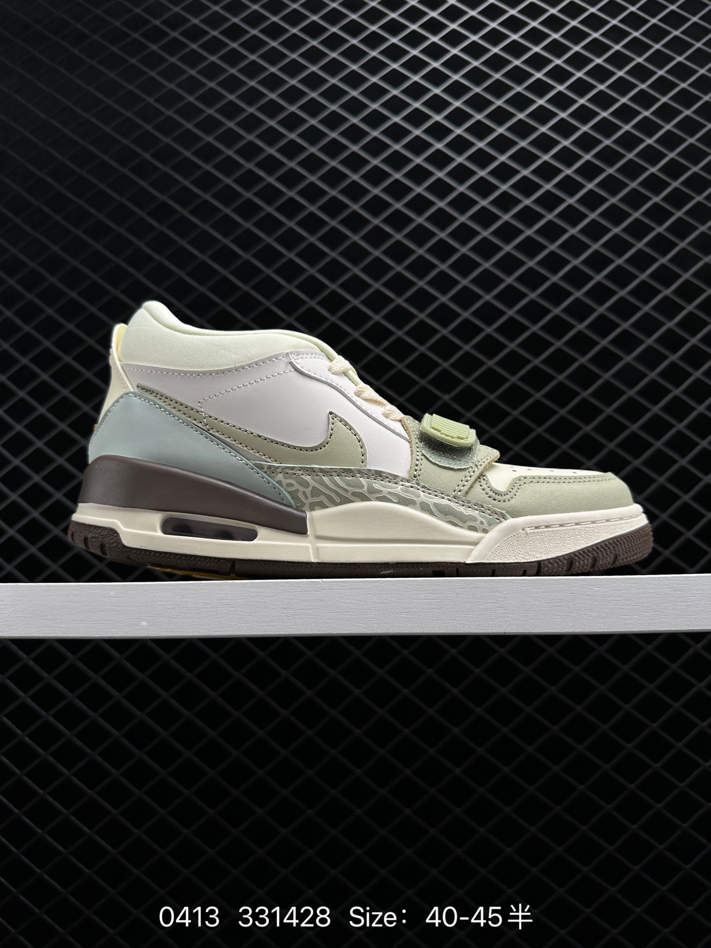 Air Jordan  Legacy 312